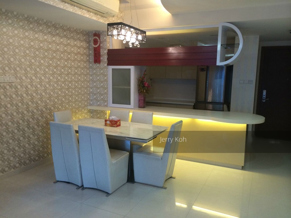 City Square Residences thumbnail photo
